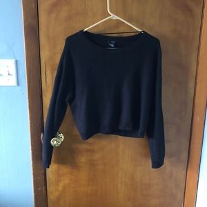Women’s Black  Long Sleeve Knit Croptop